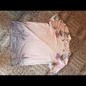Rose floral guess shirt